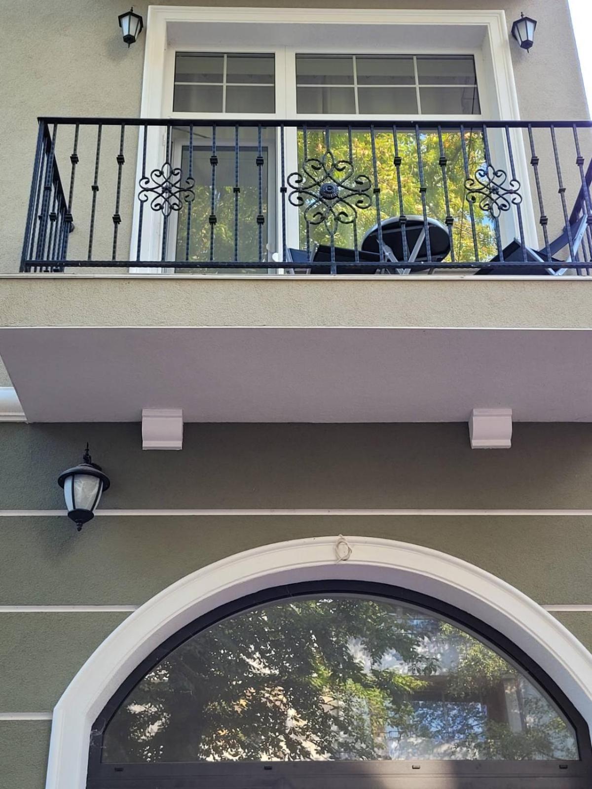 The House - Central Boutique Apartments Κιουστεντίλ Εξωτερικό φωτογραφία